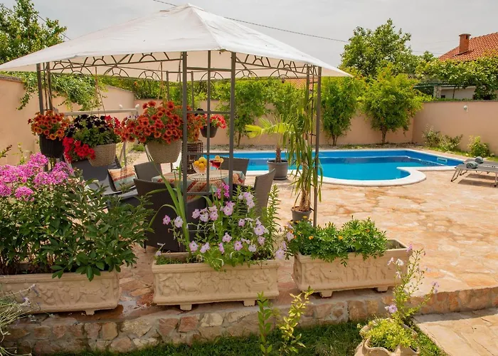 Bella Holiday home *